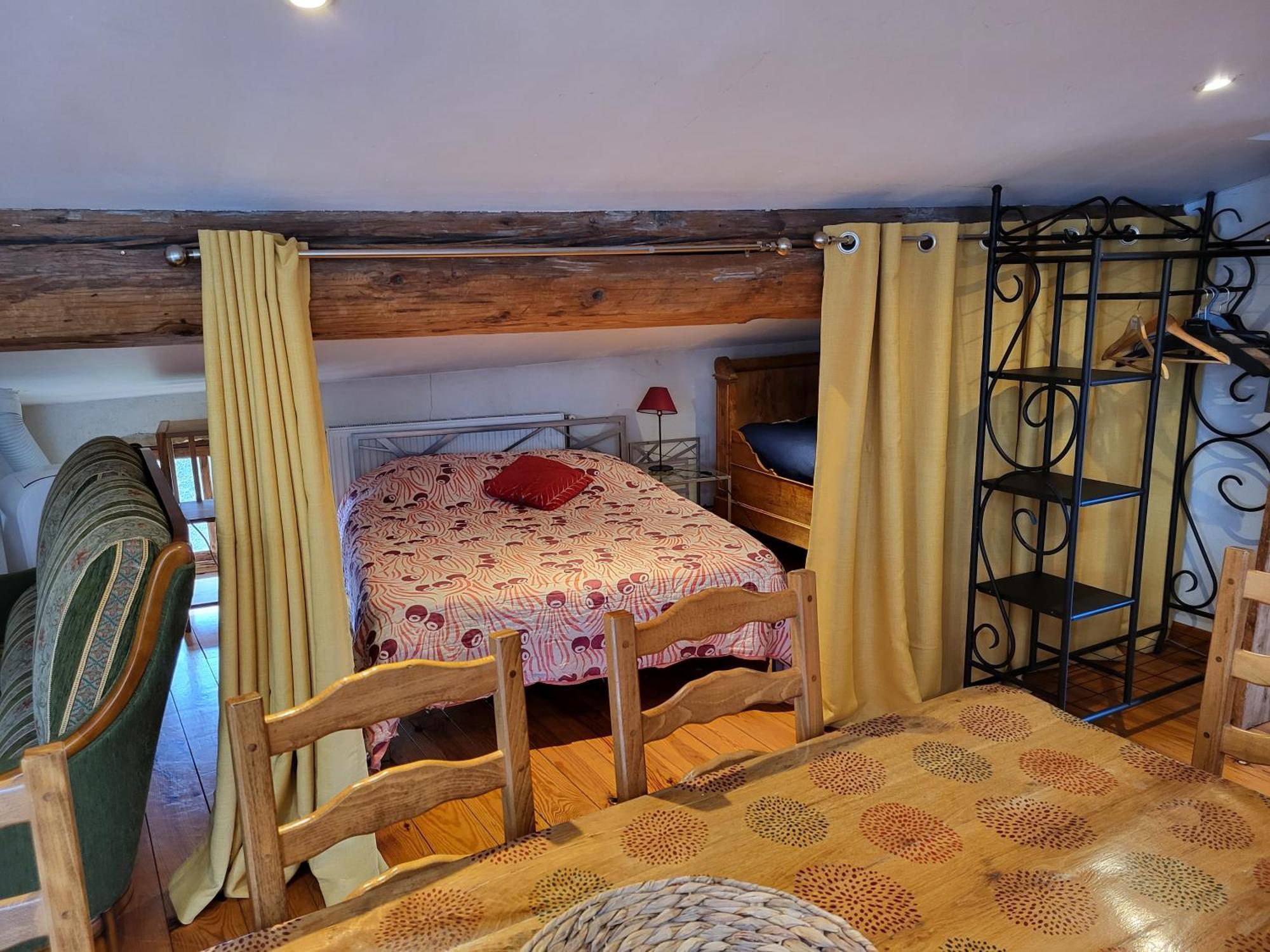 Gite Le Grenier Des Maraichers Albigny-sur-Saone Dış mekan fotoğraf